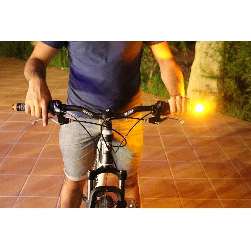 Clignotants Et Feux De Signalisation Pour Vélo Winglight 360 Fixed 5 Clignotants Et Feux De Signalisation Pour Vélo Winglight 360 Fixed – Image 4