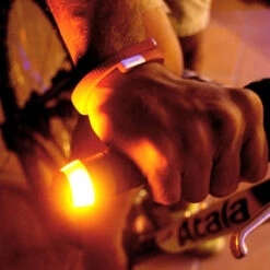 Clignotants De Vélo WINGLIGHTS POP -Messingschlager Soldes clignotants velo winglights pop 4