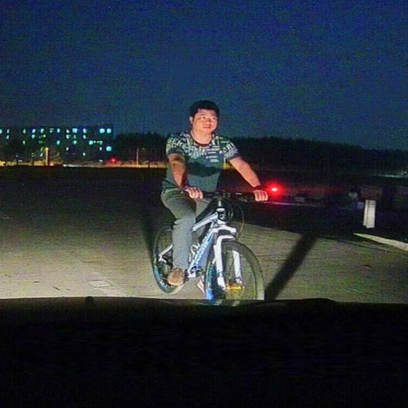 Cornes Lumineuses Pour Embout De Guidon De Vélo 7 Cornes Lumineuses Pour Embout De Guidon De Vélo – Image 5