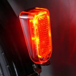 Feu Arrière Sur Garde Boue De Vélo à Piles 2 LED -Messingschlager Soldes feu arriere sur garde boue de velo a piles 2 led 2