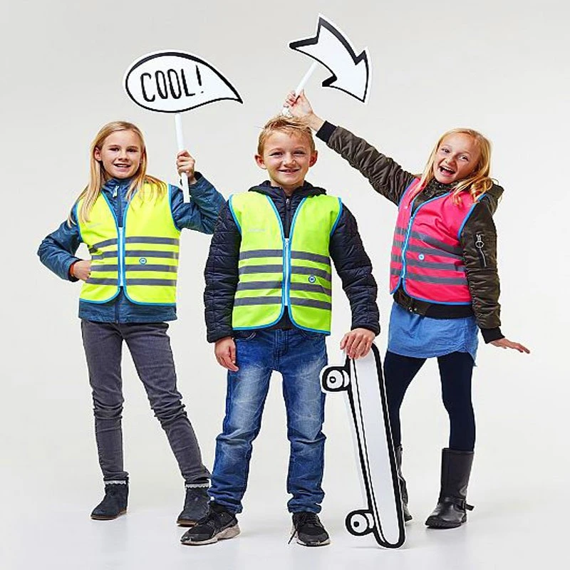 Gilet De Sécurité Enfant à Vélo Haute Visibilité Vert Wowow 4 Gilet De Sécurité Enfant à Vélo Haute Visibilité Vert Wowow – Image 2
