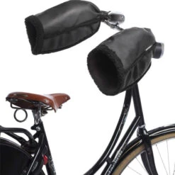 Manchons BASIL Noirs En Cuir Végétal Pour Guidon Vélo 10 Manchons BASIL Noirs En Cuir Végétal Pour Guidon Vélo -Messingschlager Soldes manchons basil noirs en cuir vegetal pour guidon velo 1 2
