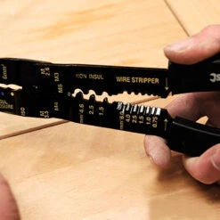 Silverline Pince à Sertir Et à Dénuder -Messingschlager Soldes pince a sertir et a denuder 1