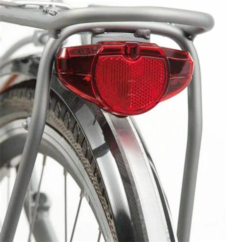 AXA Spark Steady Éclairage Arrière 80 Mm Pour Porte-bagages Vélo 4 AXA Spark Steady Éclairage Arrière 80 Mm Pour Porte-bagages Vélo – Image 2