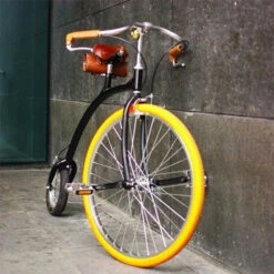 Vélo Vintage à Grande Roue + Selle Et Sacoche En Cuir Brun BROOKS -Messingschlager Soldes velo vintage a grande roue selle et sacoche en cuir brun brooks 3